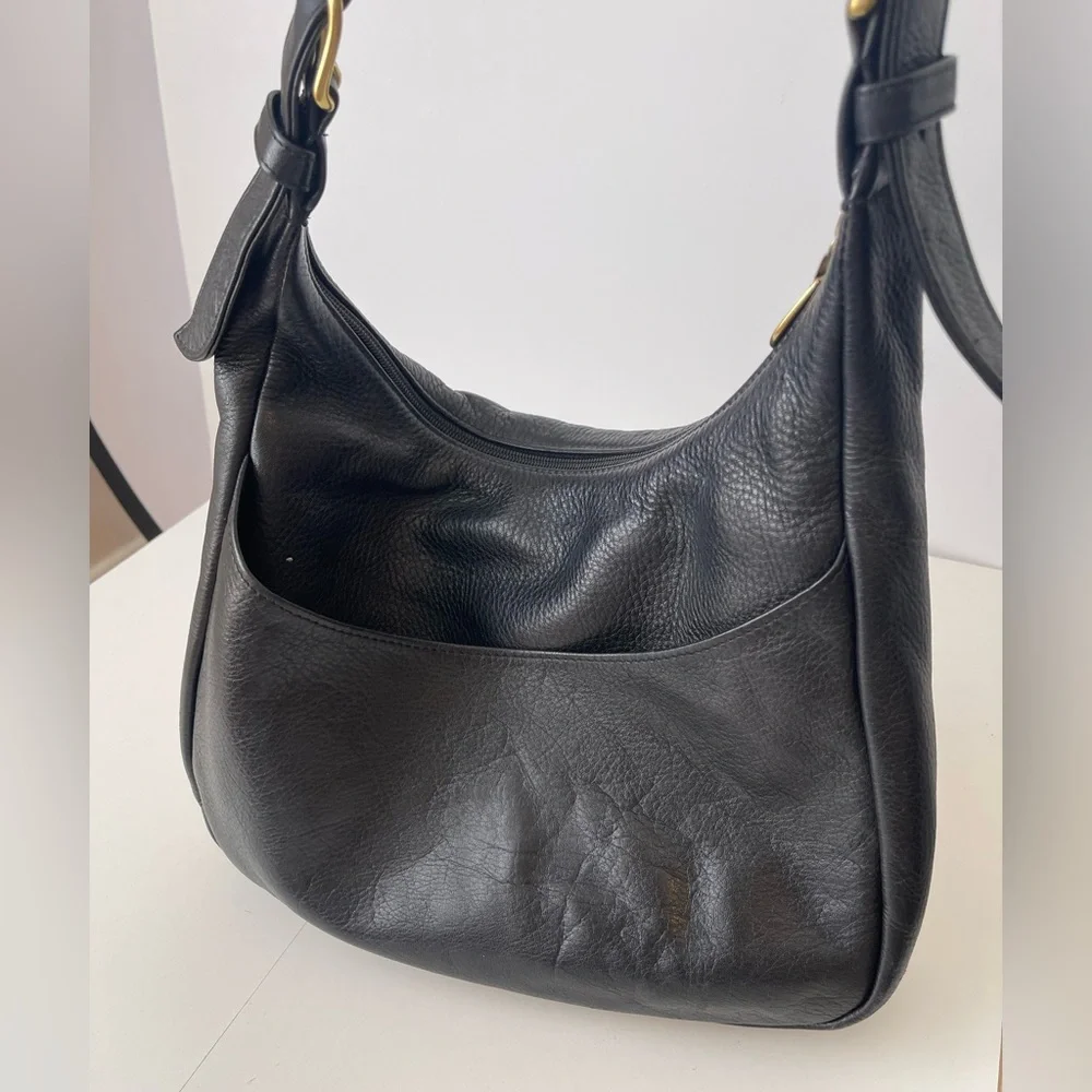Libaire Hobo Shoulder Bag Black Pebbled Leather